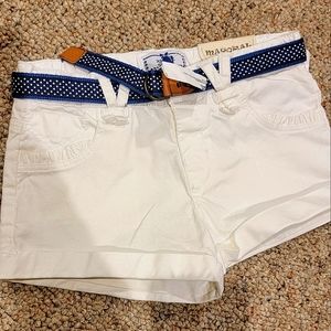 NWT Mayoral twill white shorts with navy polka dot belt 24m 2T
